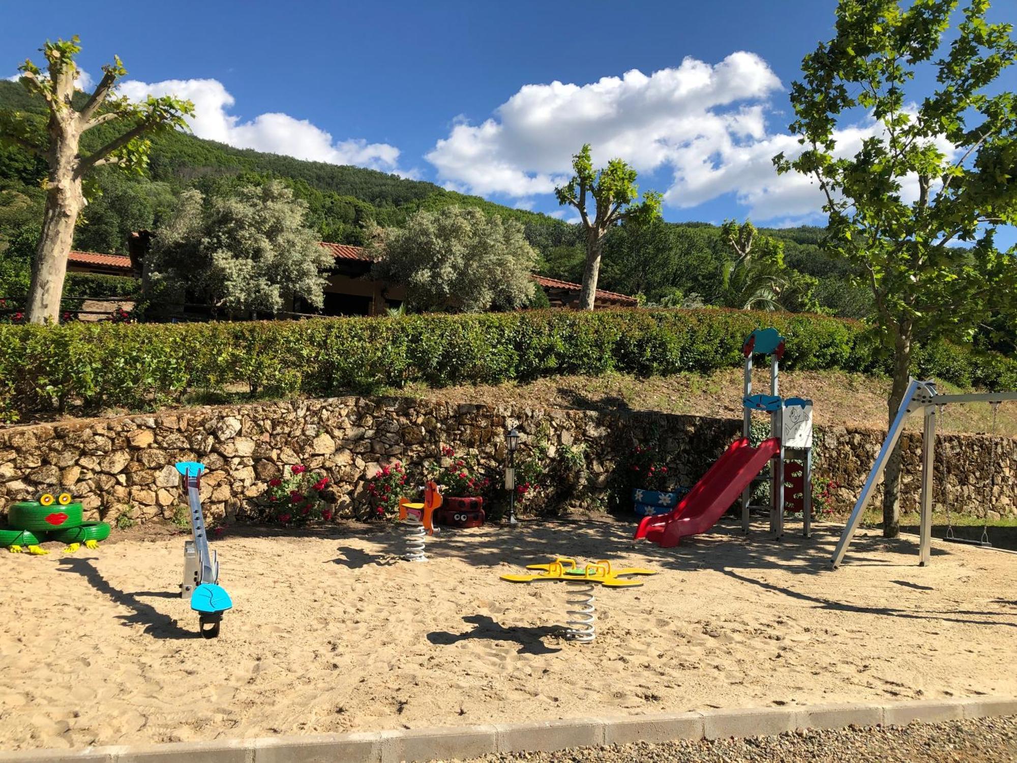 Apartamentos Rurales La Vega Del Jerte Εξωτερικό φωτογραφία